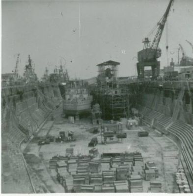 Dry dock at Charleston SC.  Some fast attack sub is in it.
