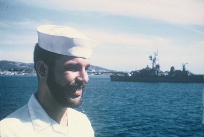 085085-R1-48-49.jpg