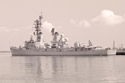 DDG-18-010cc.jpg