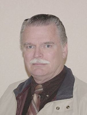 This is what I looked like at the time of the first reunion
