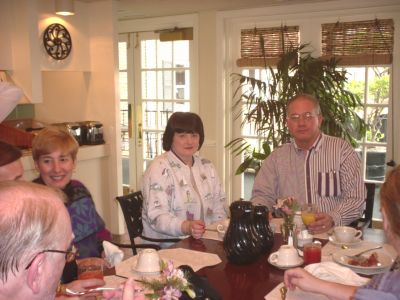 Janet and Lee Holtzclaw.
