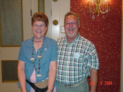 Jeanne and Billy Gullett from Mackinaw, IL helping set up for Registration, 
Friday afternoon.
