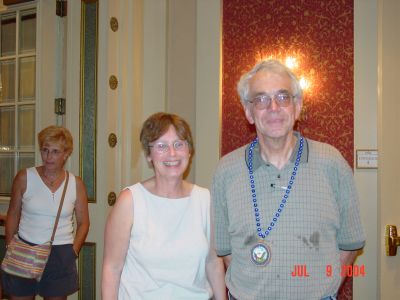 Lin and Augie Greidanus arriving from Schaumburg, IL at Registration, 
Friday afternoon.

