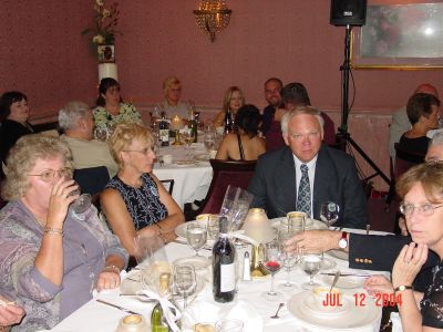 Sandra Hulsey, Carol and Bruce Merrick and Lin Greidanus at the Banquet.
