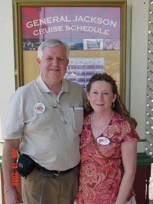 Walter & Linda Lindsay
Spartanburg, SC
YN3 1964-1966
