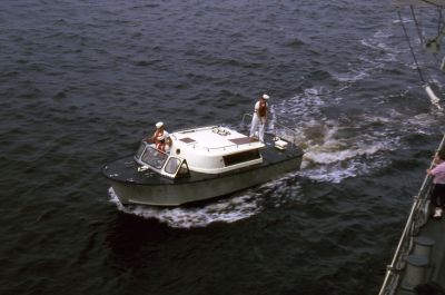 Dependent cruise 1964
Who wants to water ski?
Keywords: Tarrance